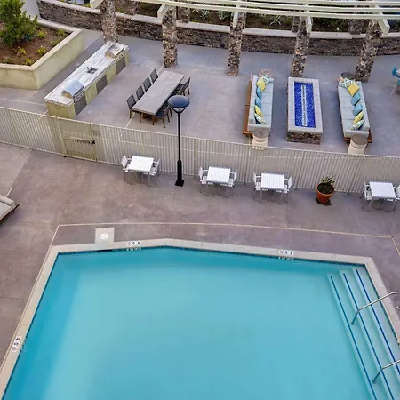 Hilton Garden Inn Temecula-3