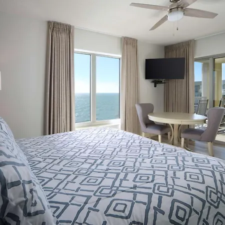 Royale Palms Condominiums-3