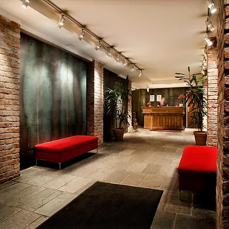 Hotel Hellsten-2