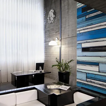 Duparc Contemporary Suites-2