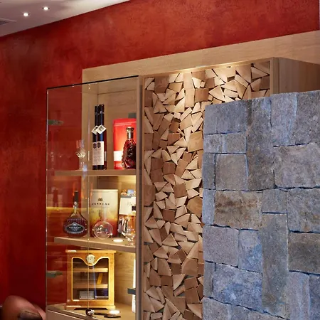 Hotel Tirol-3