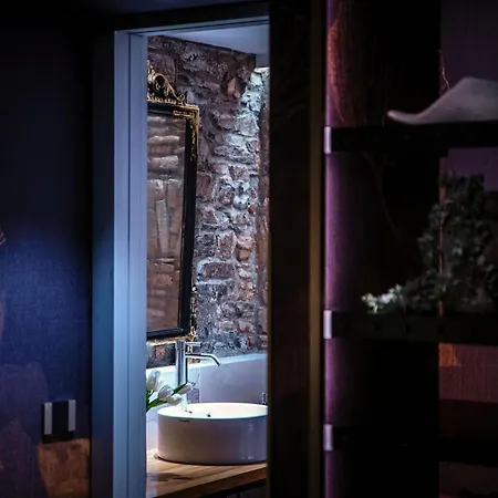 Vitrum - Como Luxury Suites-2
