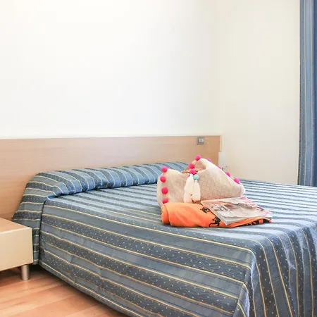 Aparthotel Royal-3