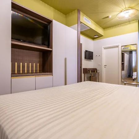 Hotel Regina Elena 57 & Oro Bianco Spa-2