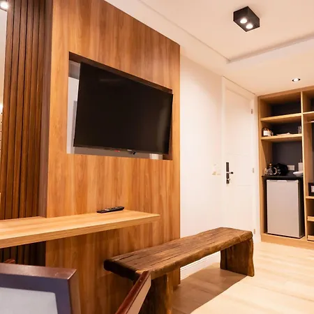Nuit Hotel-3