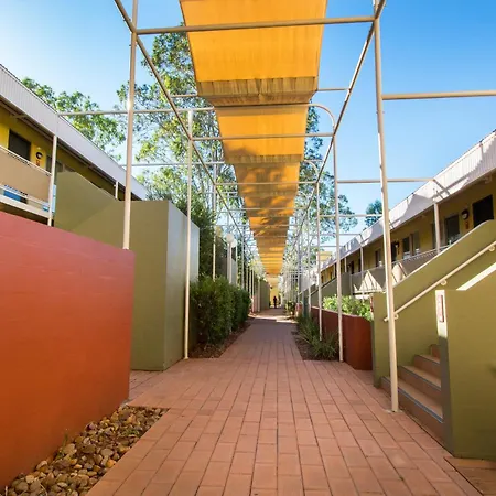 Emu Walk Apartments-2