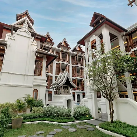 Akira Thaphae Hotel-2