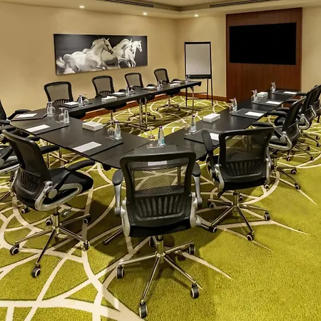 Courtyard By Marriott Riyadh Olaya-3