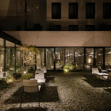 Boho Hotel Budapest - Small Luxury Hotels-2