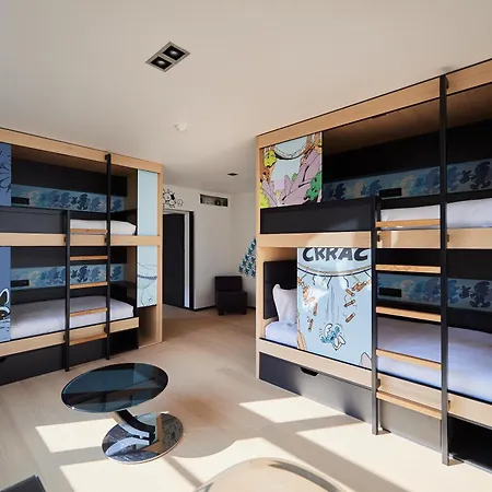 Yooma Urban Lodge-3