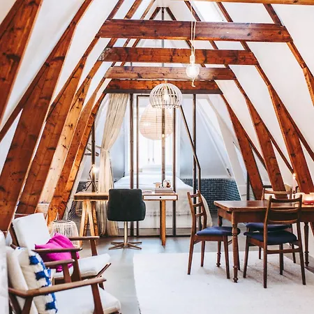 B&B Holm-3