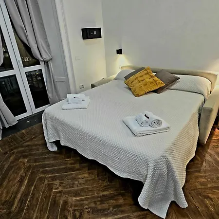 Casa Storica Piazza 5 Giornate-2