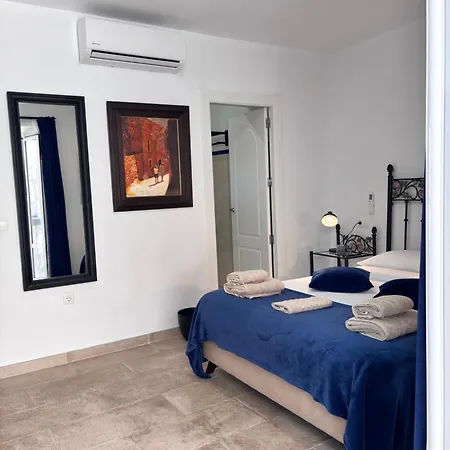 Shanti'S Andalusian Rooms-2