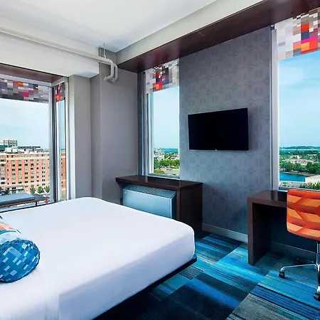 Aloft By Marriott Boston Seaport District-3