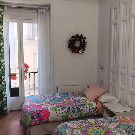 Hostal Casa Chueca-3