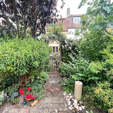 The Secret Garden Rooms-2