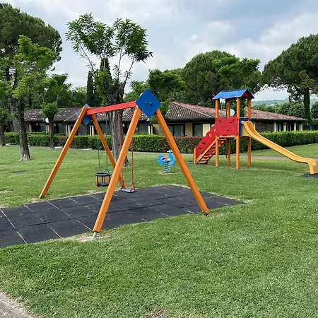 Le Corti Del Lago-3
