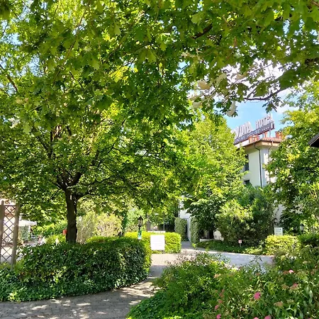 Savoia Hotel Country House Bologna-2