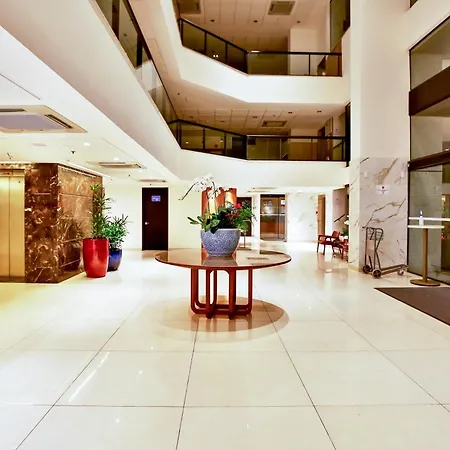 Quality Hotel & Suites Sao Salvador-2