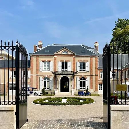 Les Suites Bb, Champagne Besserat De Bellefon-2