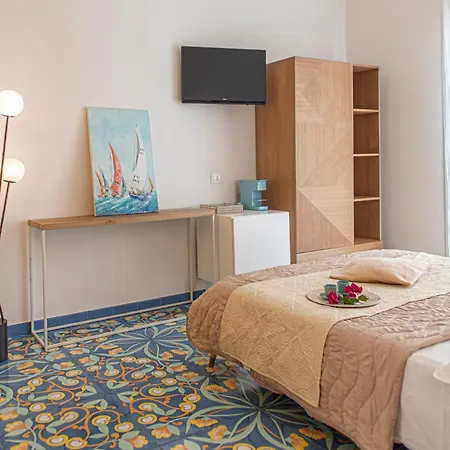 B&B Le Bateau Bleu Adults Only 12 plus-2
