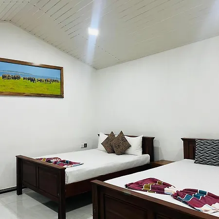 Sigiriya Free View Tree House & Villa-3