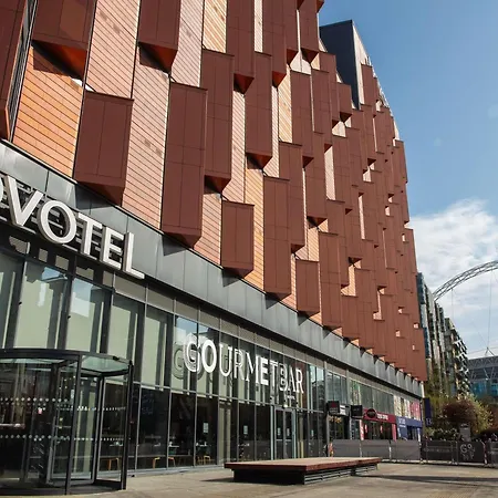 Novotel London Wembley-3