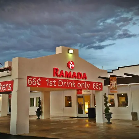 Ramada By Wyndham Kingman-2