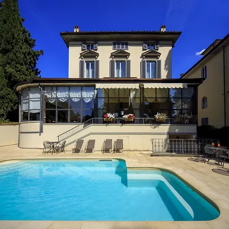 Hotel Villa Carlotta-3