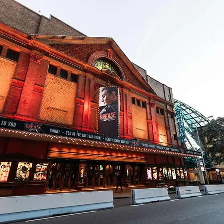 The Capitol Hotel Sydney-3