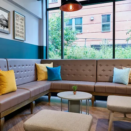 Leonardo Hotel Manchester Central-3
