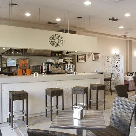 Hotel Maestranza-3