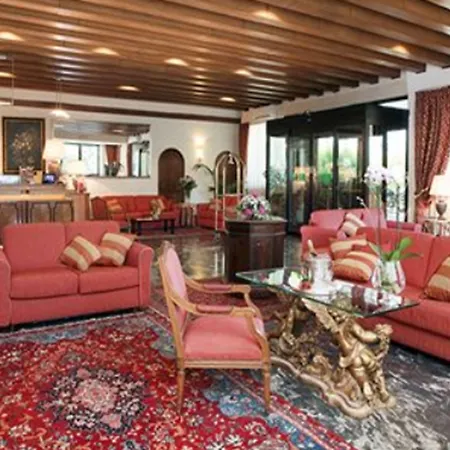 Pinewood Hotel Rome-2