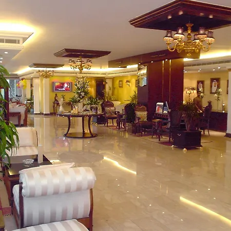 Le Royal Hotel-2
