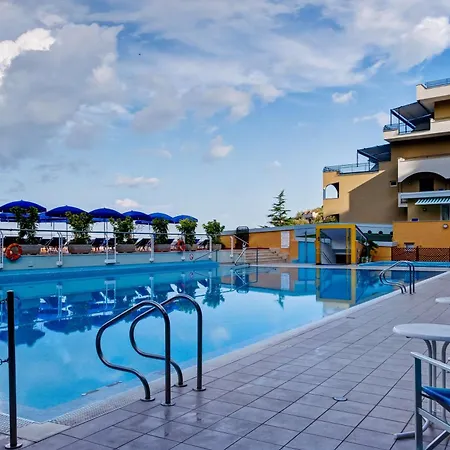 Best Western Hotel La Solara-3