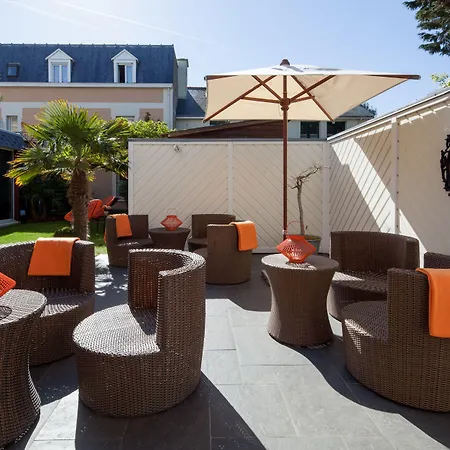 Hôtel La Villefromoy-3