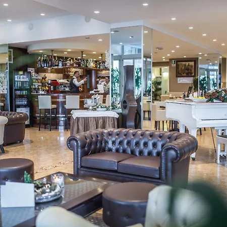 Hotel Excelsior-2