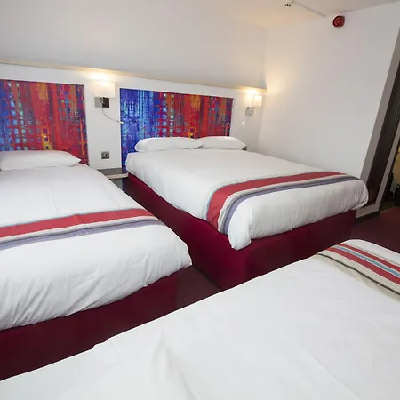 Ramada Milton Keynes-2