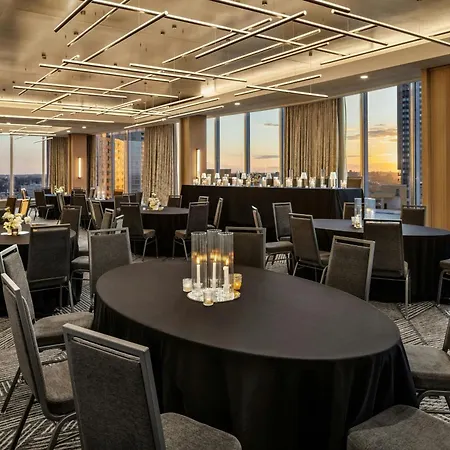 Sheraton Minneapolis Downtown Convention Center-2