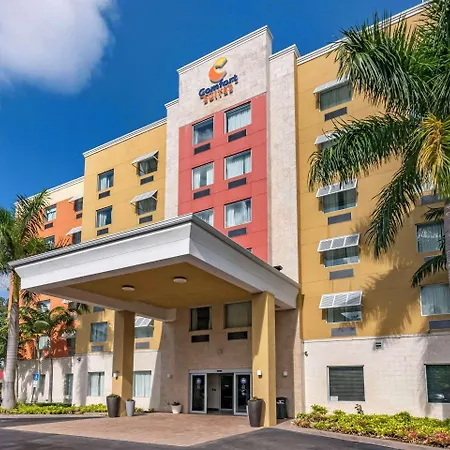 Comfort Suites Fort Lauderdale Airport South & Cruise Port-3