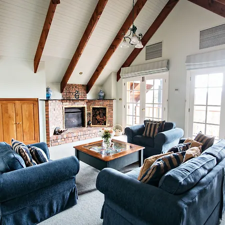 Lawson Lodge-3