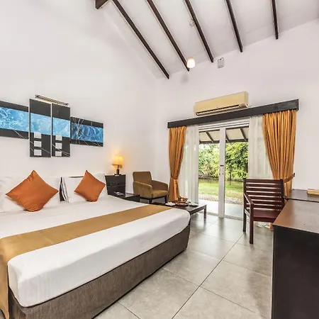 Amethyst Resort Passikudah-2