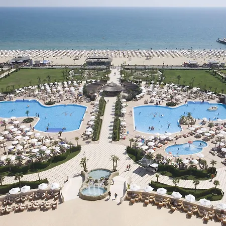 Dit Majestic Beach Resort-2