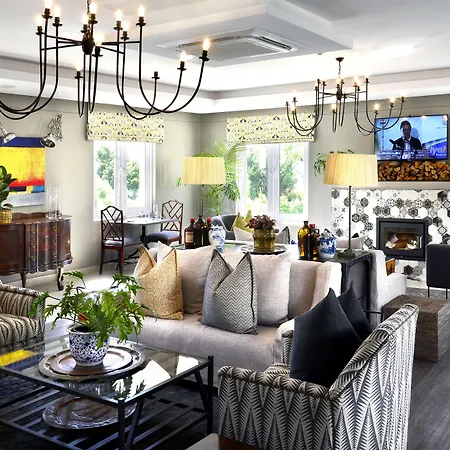 Franschhoek Boutique Hotel - Lion Roars Hotels&Lodges-3