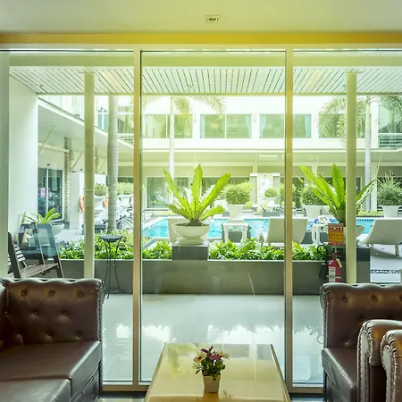 Qiu Hotel Sukhumvit - Bts On Nut Station-2