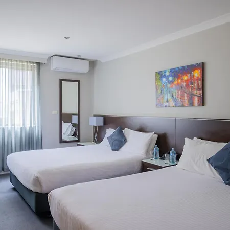 Crest On Barkly Hotel-3