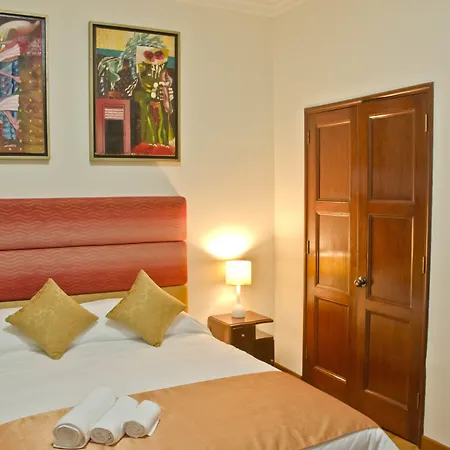 Larq'A Park Rooms-2