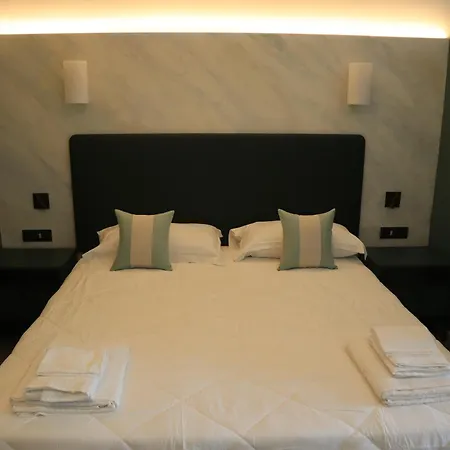 La Giulia Suites Like Home-3