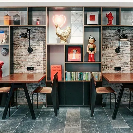 citizenM Paris Champs-Élysées-3