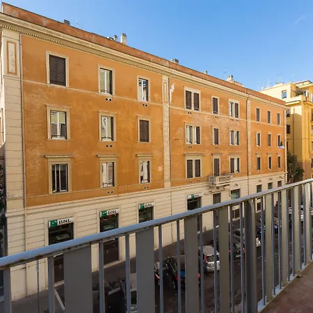 126 Gracchi Suites-2